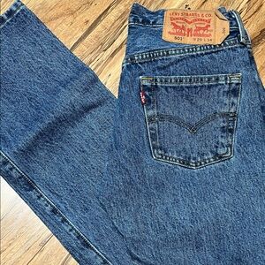 Men’s Levi 501 jeans